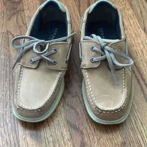 Boys Sperrys